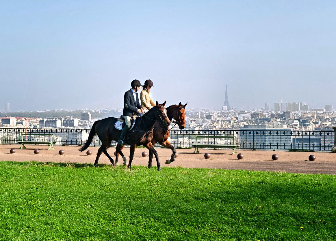 blockValue.b7bf395a-e3a2-47f3-8fa6-8fa7767d23fe.cards.2.image_alt